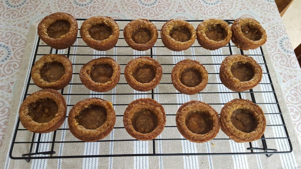 Oatmeal Cookie Cups