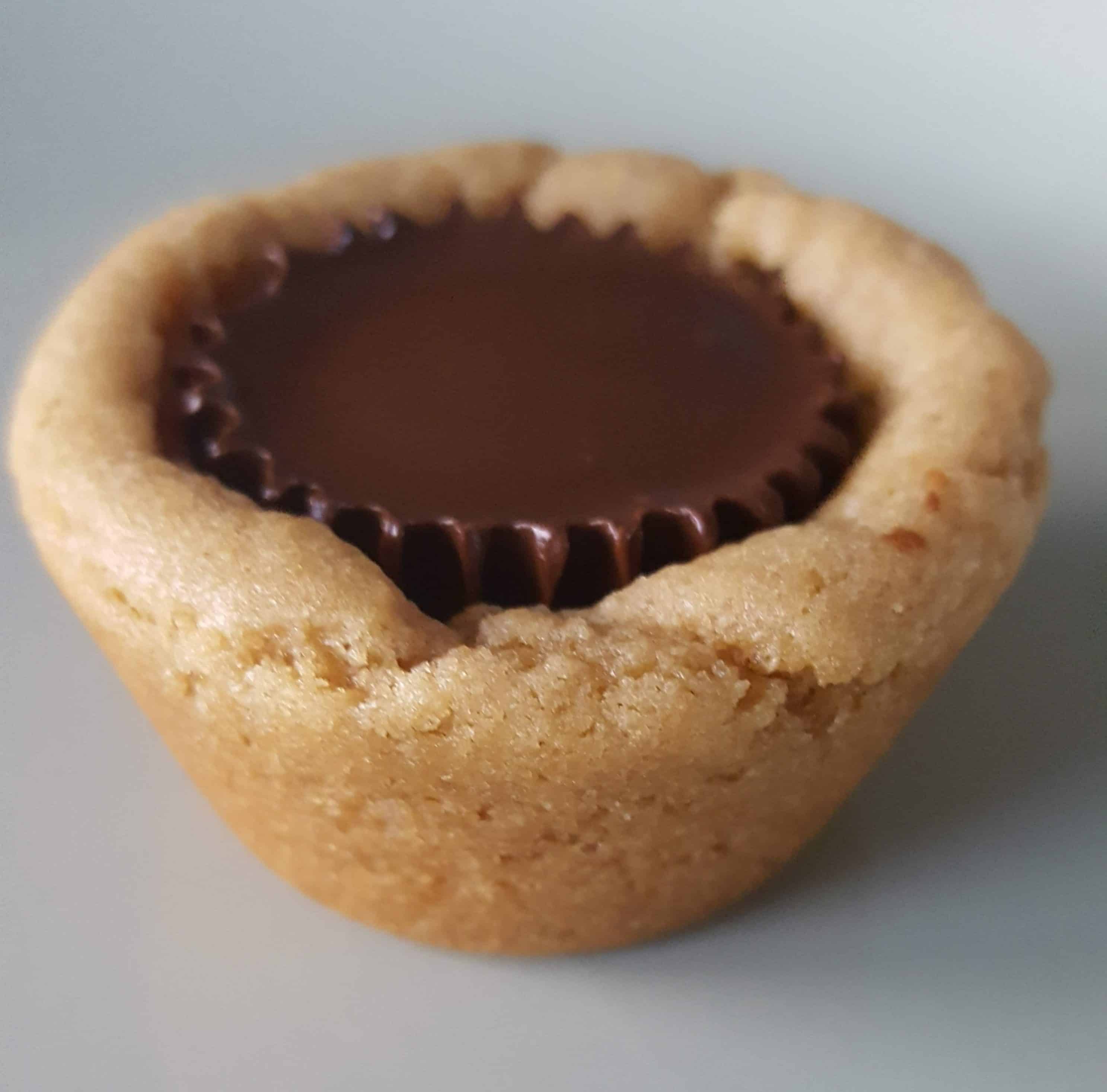 peanut butter cup cookie