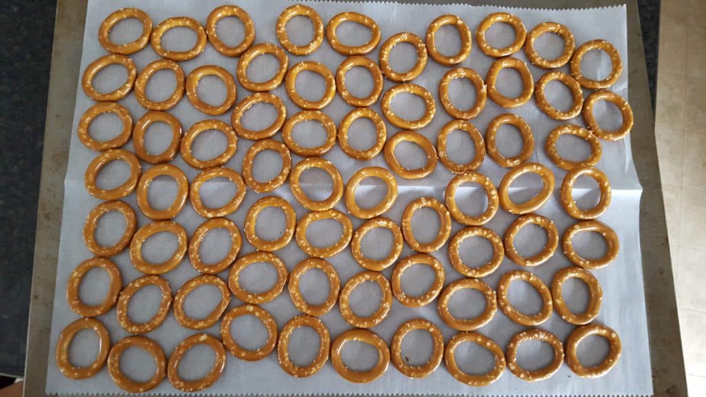pretzel rings