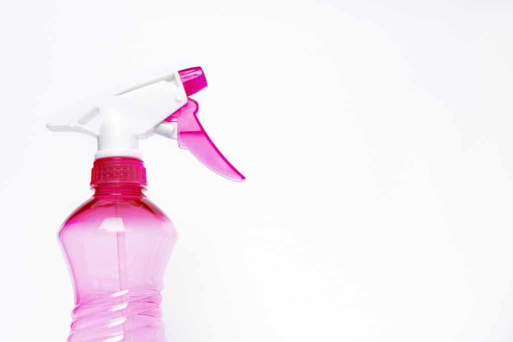 spray bottle for cleaning