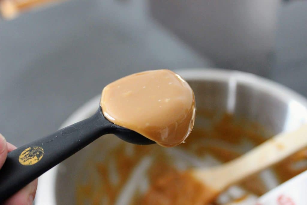 tablespoon of melted caramel