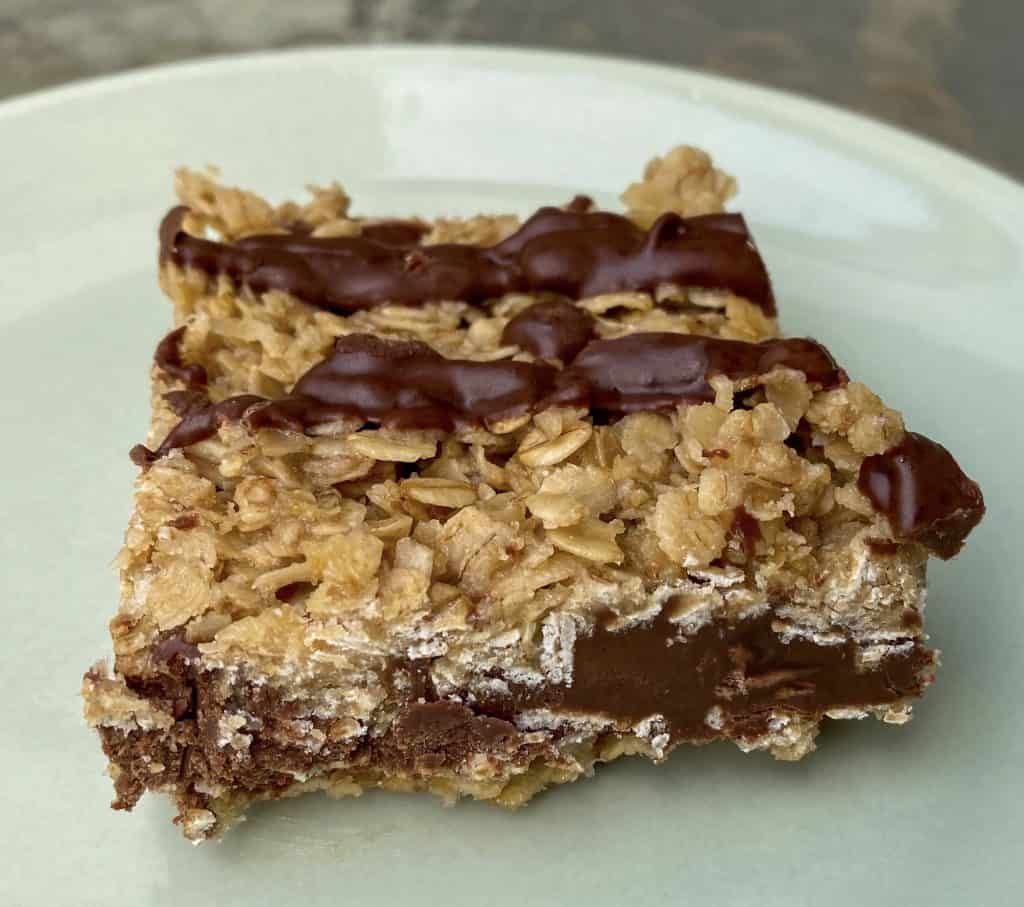 one square of no-bake oatmeal bars on a plate