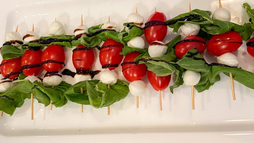 Easy Holiday Appetizer: Mini Caprese Skewers